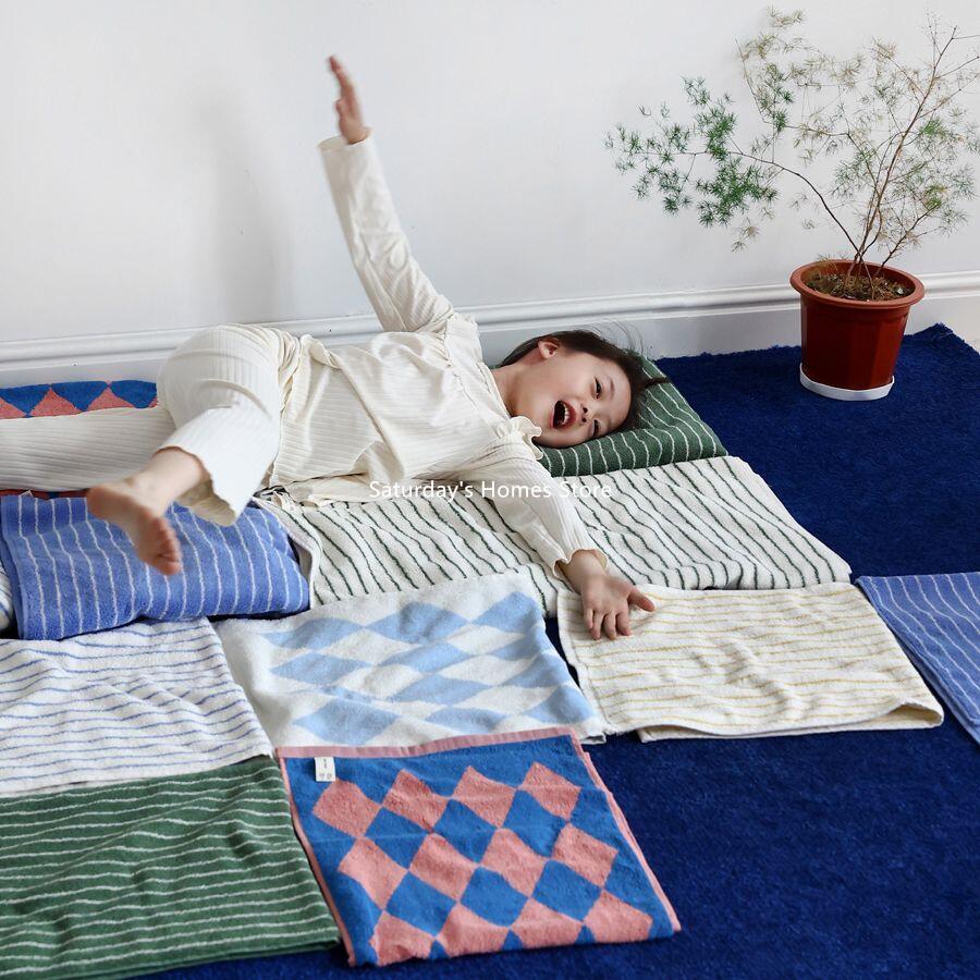 Striped Geometric Rhombuses Co - Cloth Face Mask Washable のレビューと価格