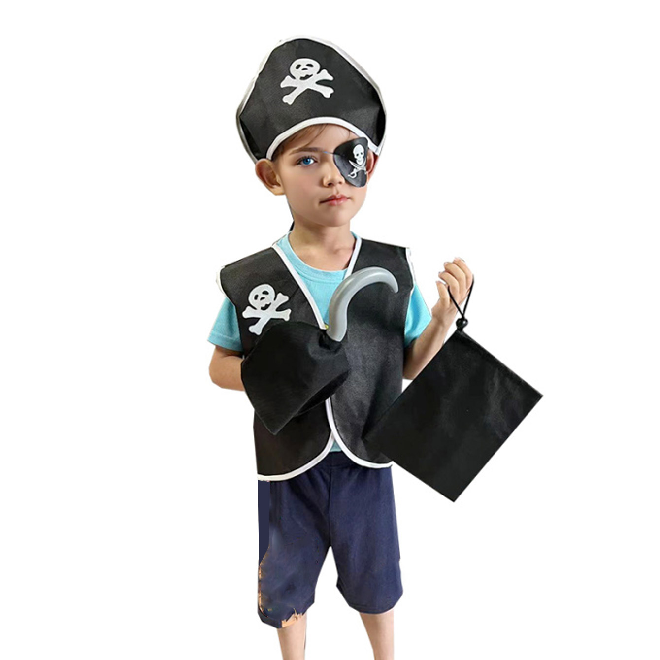 Carnival Boys Pirate Costume C - Black Face Mask Pack のレビューと価格