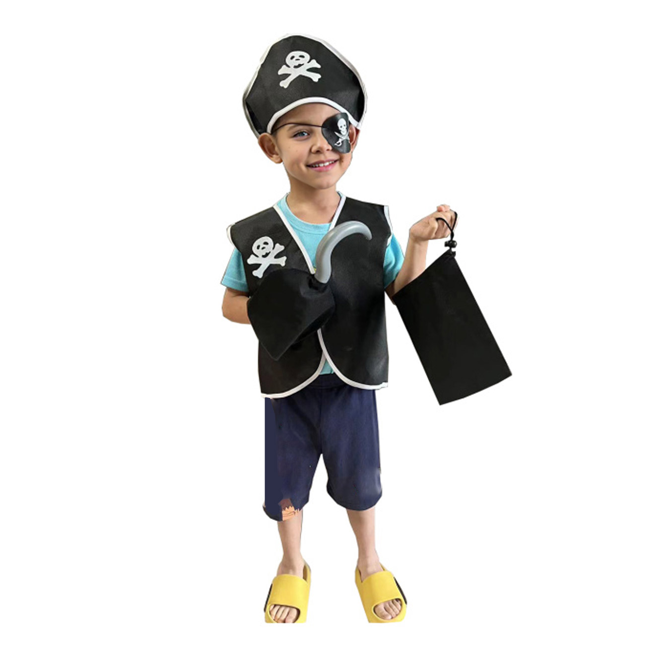 Carnival Boys Pirate Costume C - Black Face Mask Pack のレビューと価格